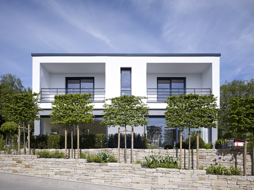 Klare kubische Formen und ruhige harmonische Proportionen kennzeichnen die Architektur des von starkdesign, Bochum entworfenen 2x2 House.
