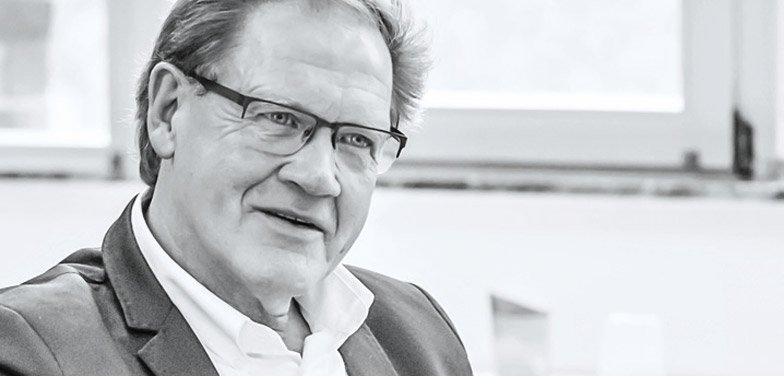 Moderator <b>Burkhard Fröhlich</b>, Bauverlag BV GmbH, Gütersloh (Foto: Lisa Farkas)