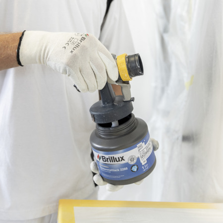 Hydro-PU-XSpray Seidenmattlack 2288, Anwendungsbild 3